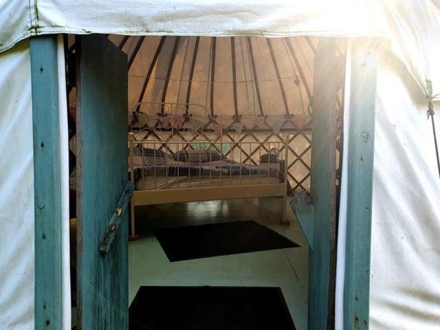 Mill Haven Place Glamping-Yurt 2 Haverfordwest Bagian luar foto