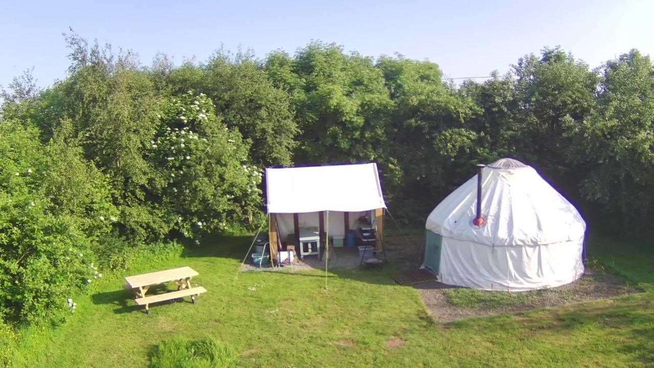 Mill Haven Place Glamping-Yurt 2 Haverfordwest Bagian luar foto